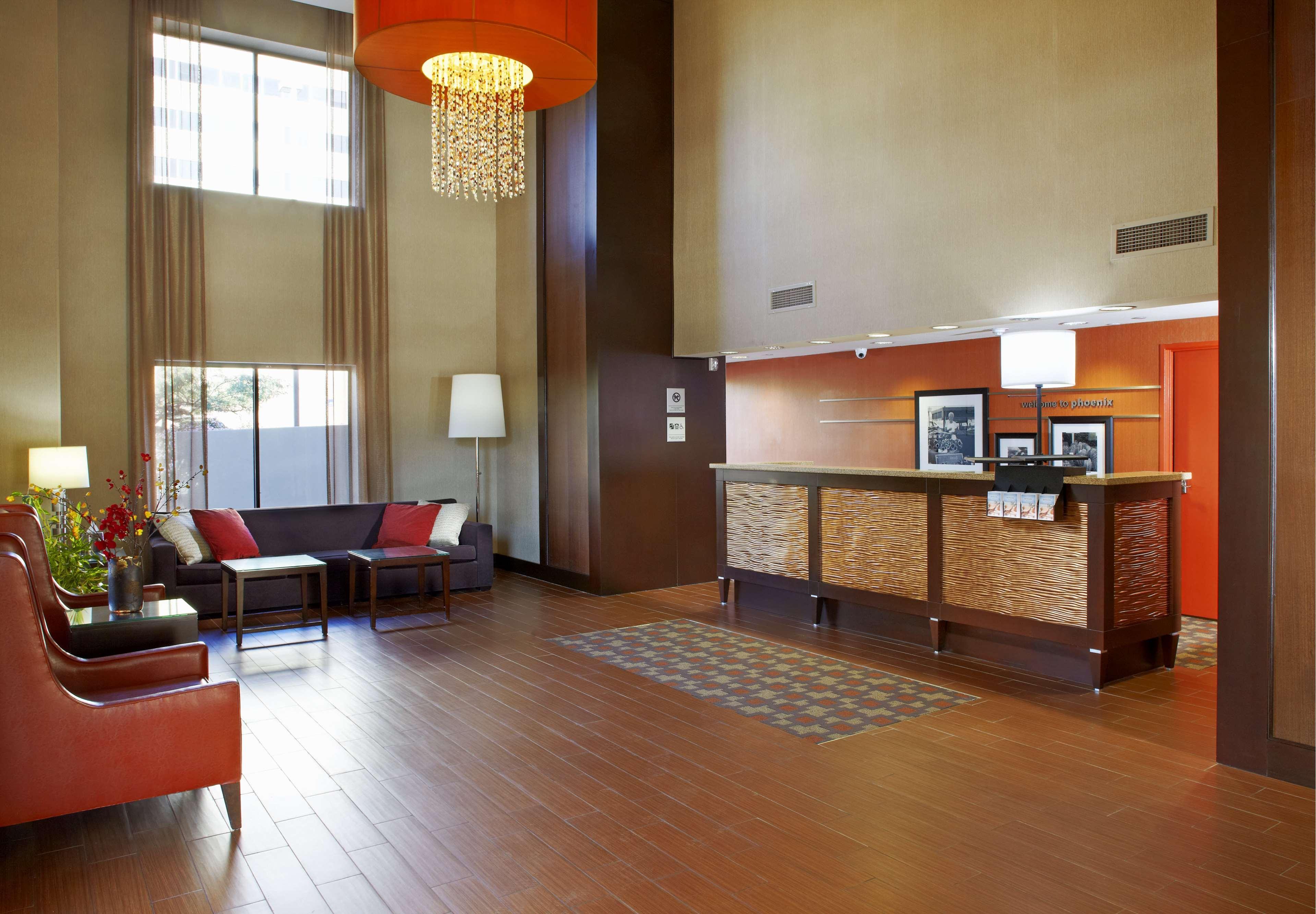 Hampton Inn Phoenix - Biltmore Εξωτερικό φωτογραφία