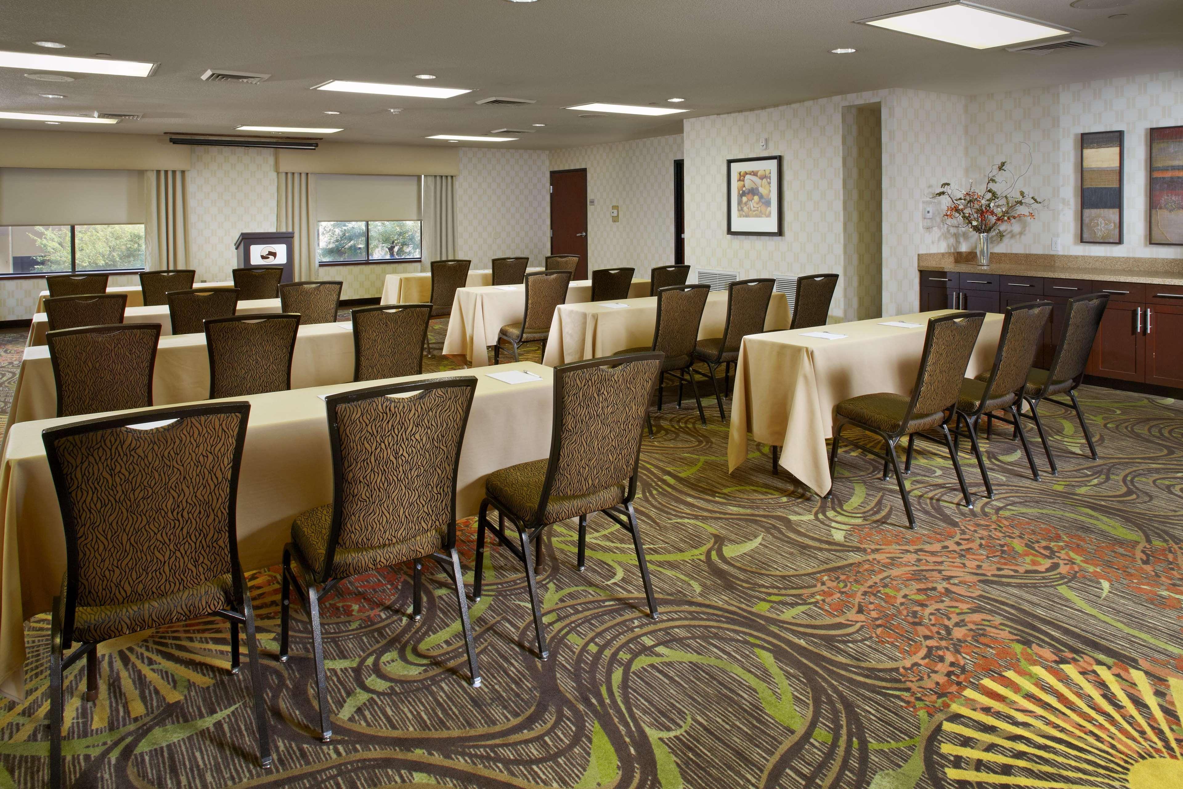 Hampton Inn Phoenix - Biltmore Εξωτερικό φωτογραφία