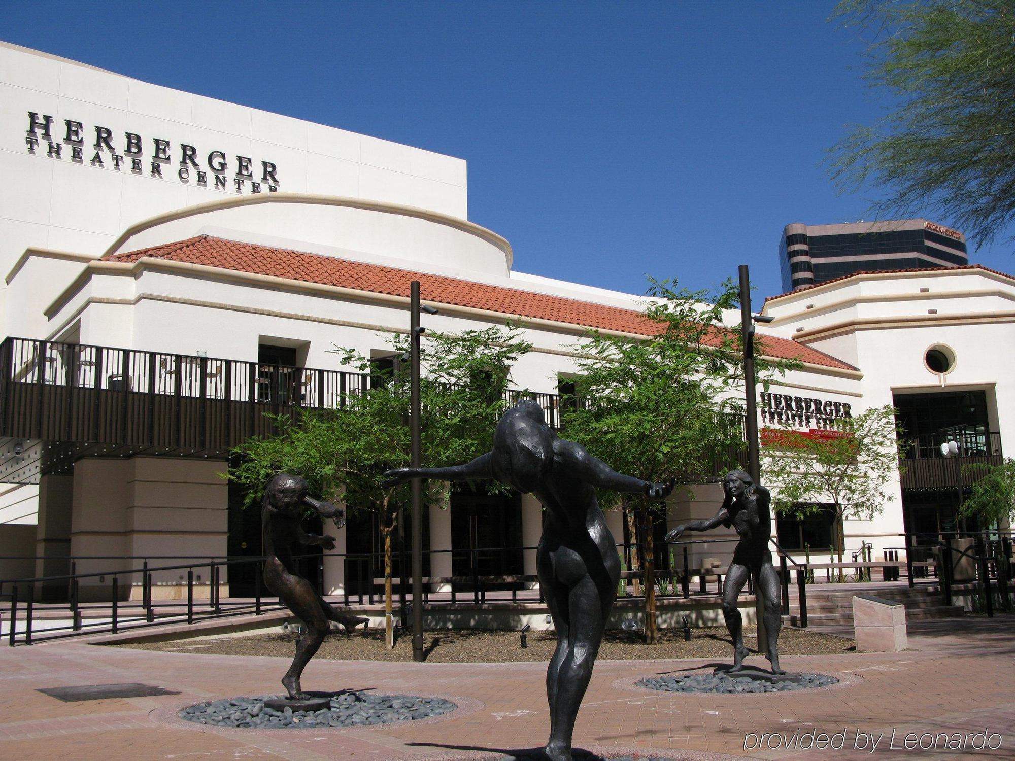 Hampton Inn Phoenix - Biltmore Εξωτερικό φωτογραφία