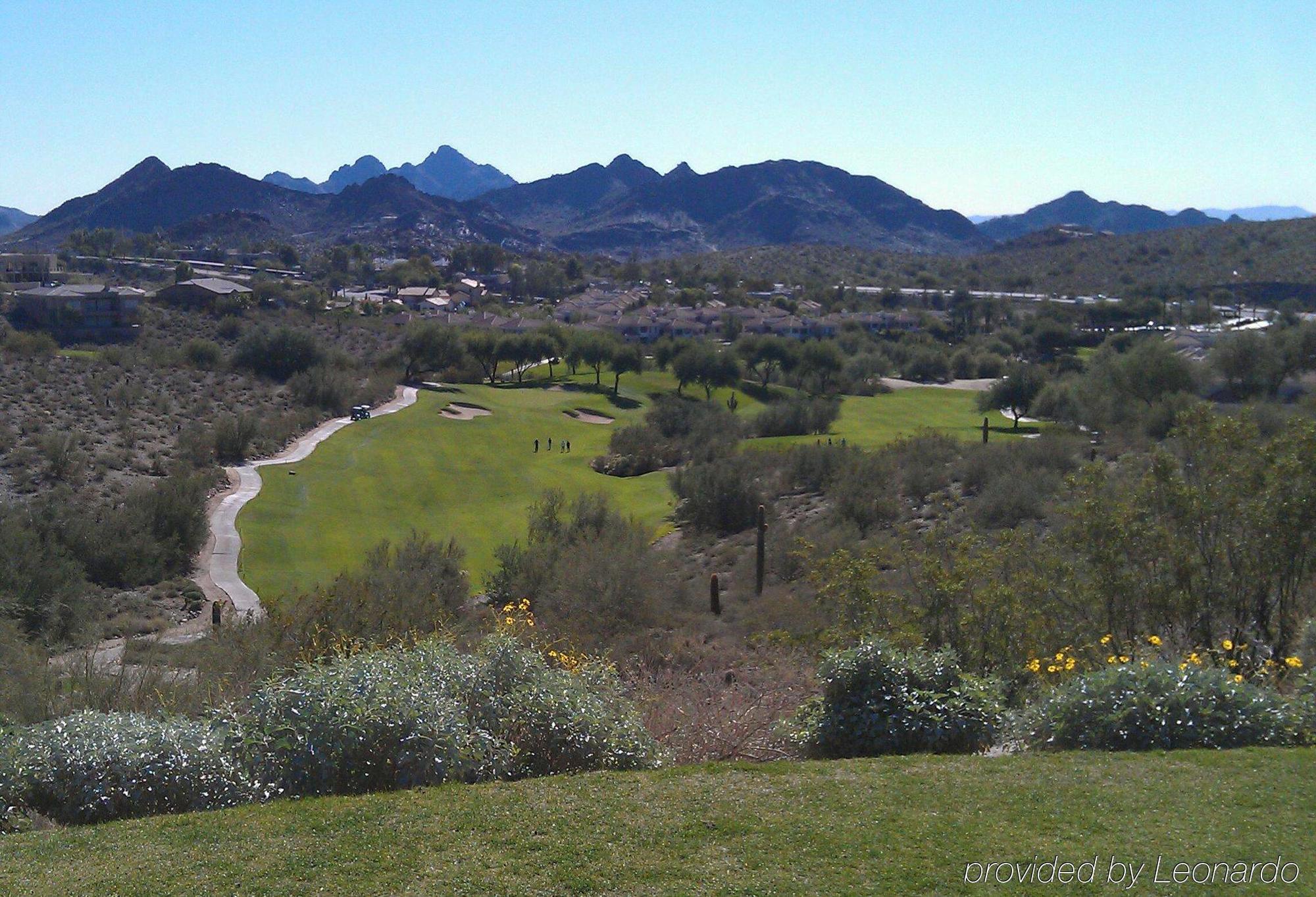 Hampton Inn Phoenix - Biltmore Εξωτερικό φωτογραφία
